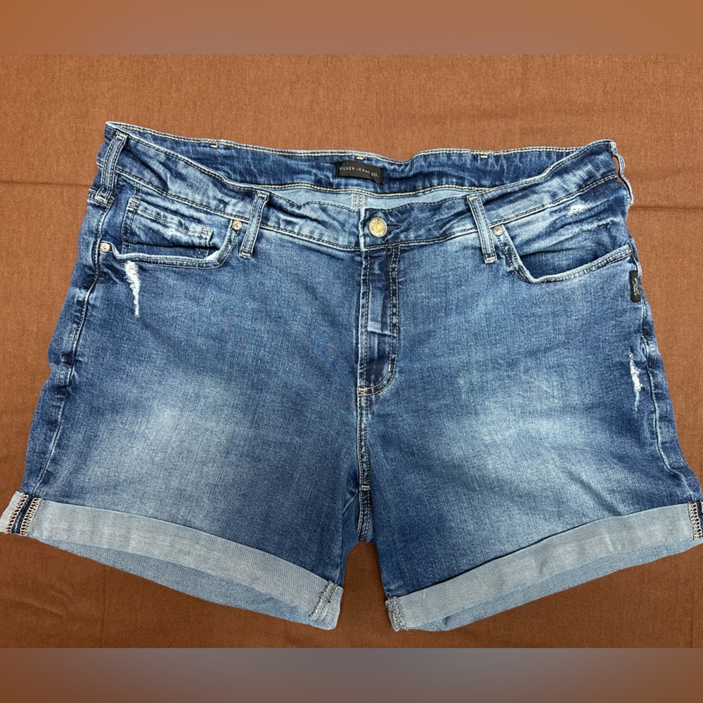 Jean shorts.